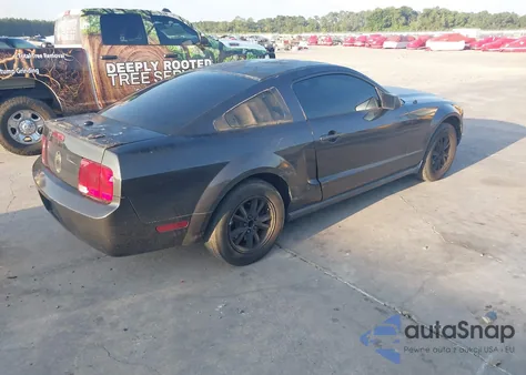 2008 Ford Mustang V6 Deluxe/V6 Premium from USA, damaged, VIN 1ZVHT80N385112078